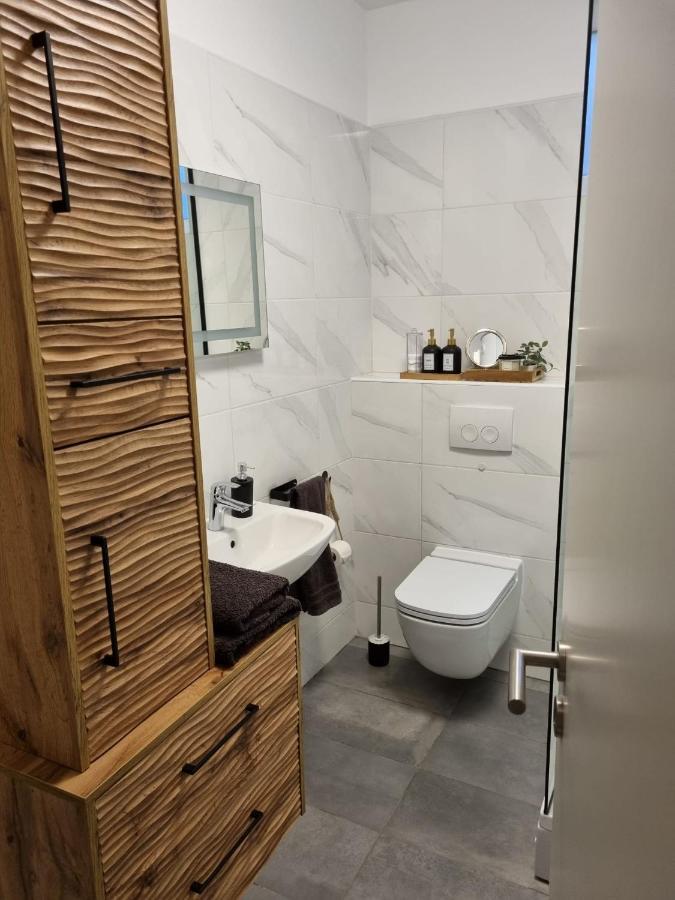 Apartment Mara セニ エクステリア 写真